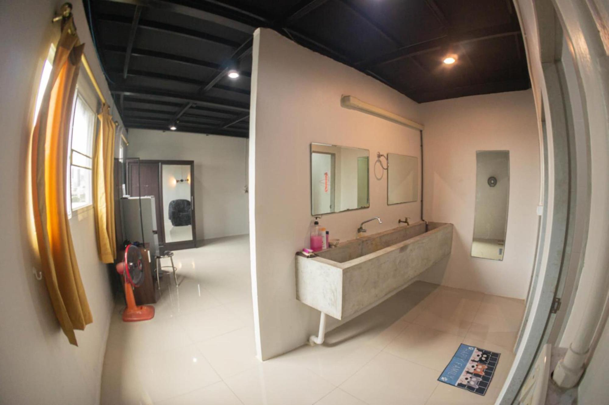 Baan1668 Hometel Near Chinatown One بانكوك المظهر الخارجي الصورة